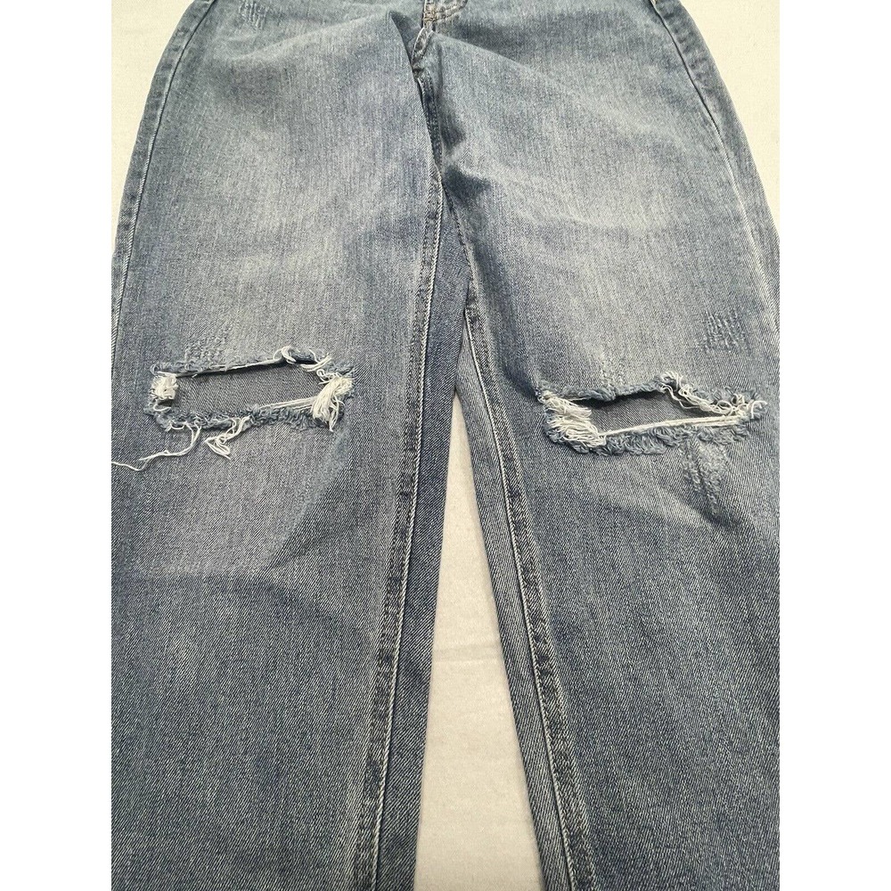 Wild Fable Super High Rise Mom‎ Jeans 10 Women Distressed Ripped Med Wash Denim - Picture 9 of 10